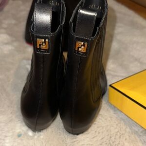 Fendi black  Leather Ankle Boots 38 Almond-Toe Calf Leaher Boots